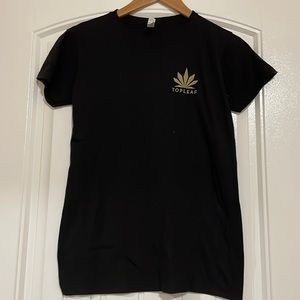 Top leaf shirt